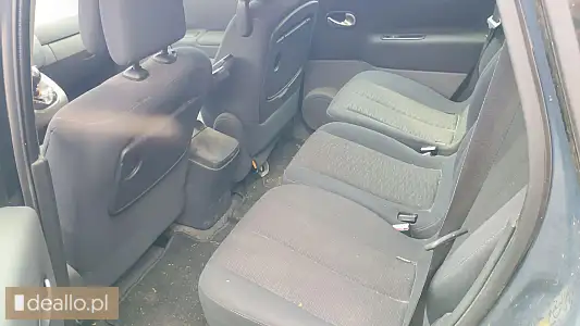 [eLicytacje] I licytacja - Renault Megane Scenic 2006 r. - Zdjęcie 8 - RZESZOWIAK.EU