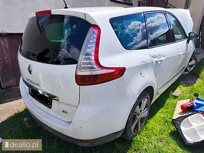 [eLicytacje] I licytacja - Renault Grand Scenic rok produkcji 2012 diesel 96 kw biały - Zdjęcie 10 - RZESZOWIAK.EU