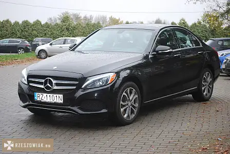 Mercedes-benz klasa c w205 c300 2.0 turbo 245 km | 4matic (4x4) | automat | panorama | - RZESZOWIAK.EU